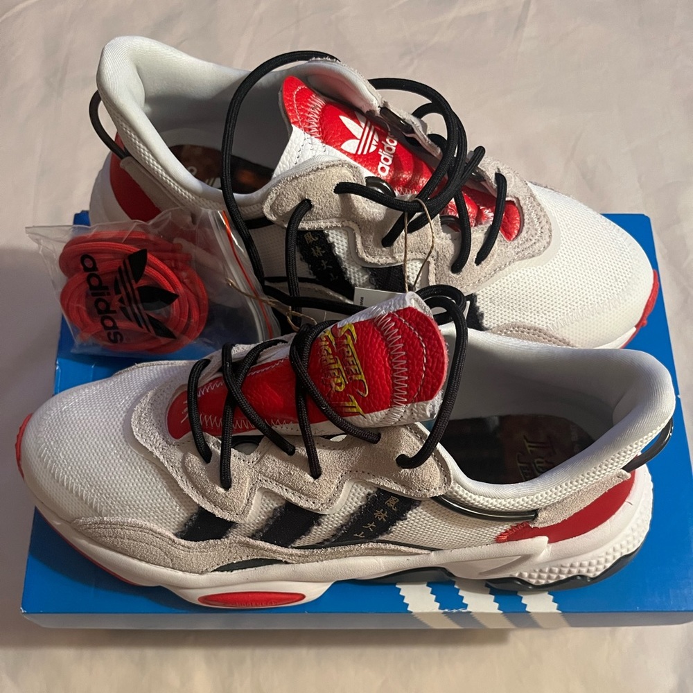 !!NEW!! Adidas Men Ozweego BAIT x Street Fighter x Ryu - Picture 9 of 9